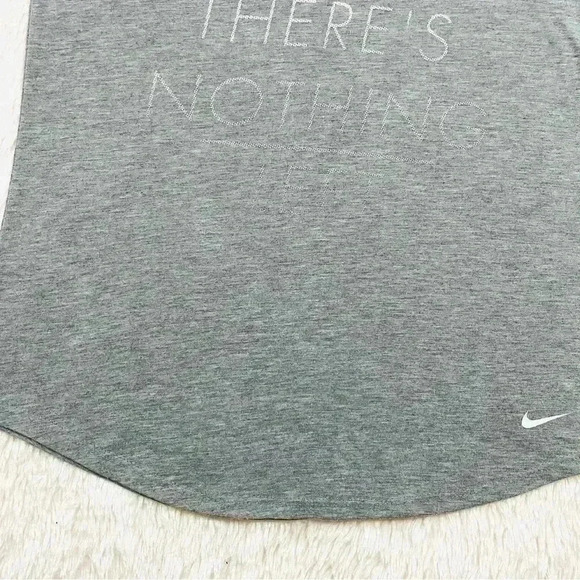Nike Gray “Until There’s Nothing Left” Razor Back Athletic Tank Size M - Picture 5 of 11
